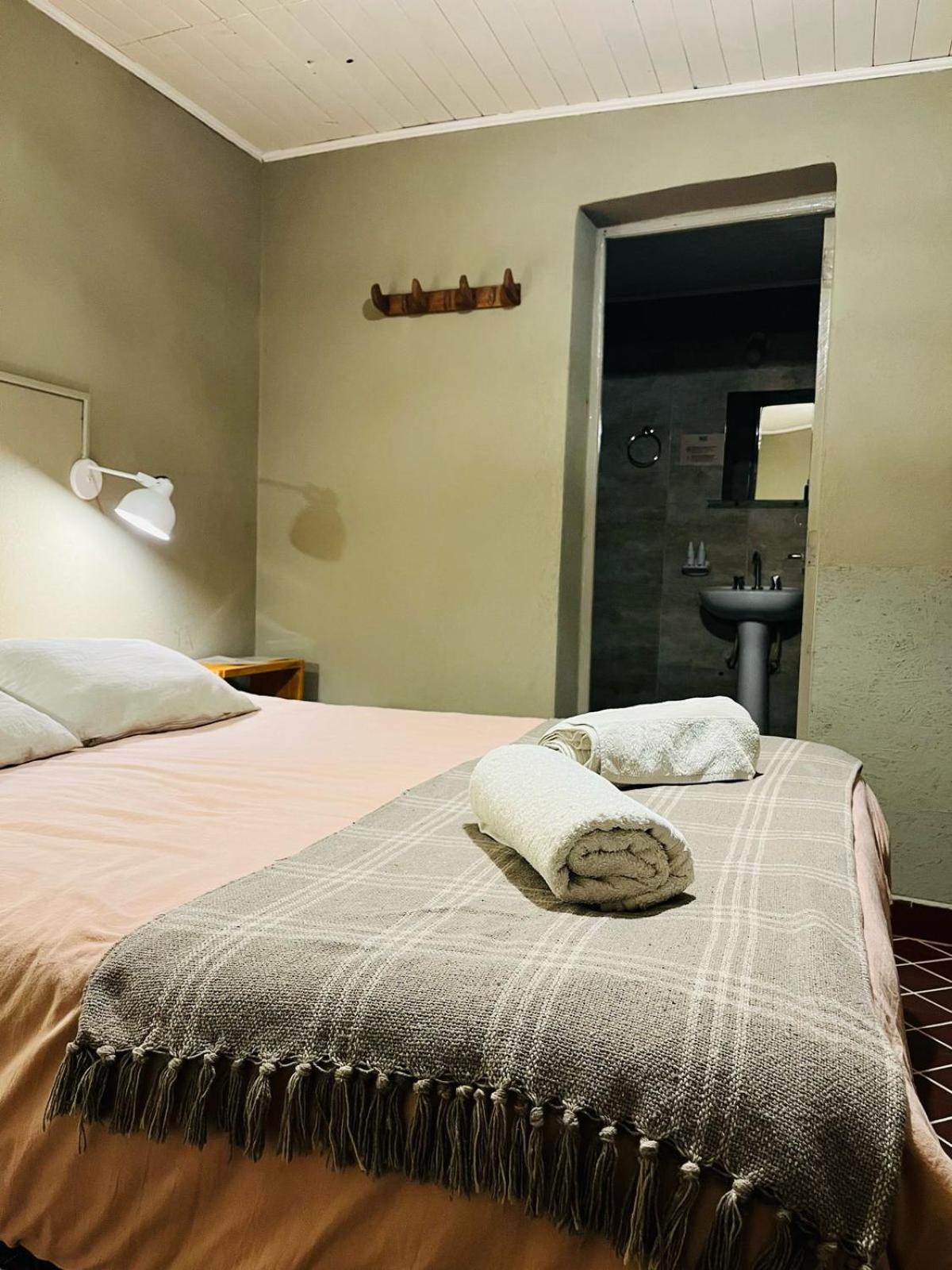 Casa Puna Hostal & Cafe ウマウアカ エクステリア 写真